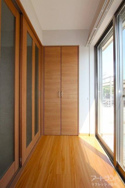 お庭が見える奥行広めの広縁