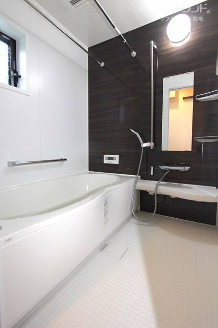 多機能で年中快適な浴室