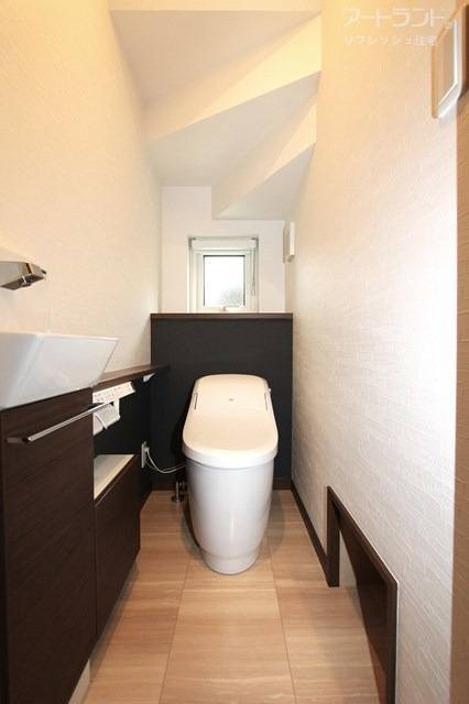 1階タンクレスで節水＆お掃除楽々のトイレ