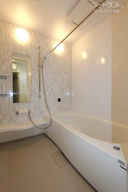 断熱浴槽の浴室はゆったり1坪サイズ