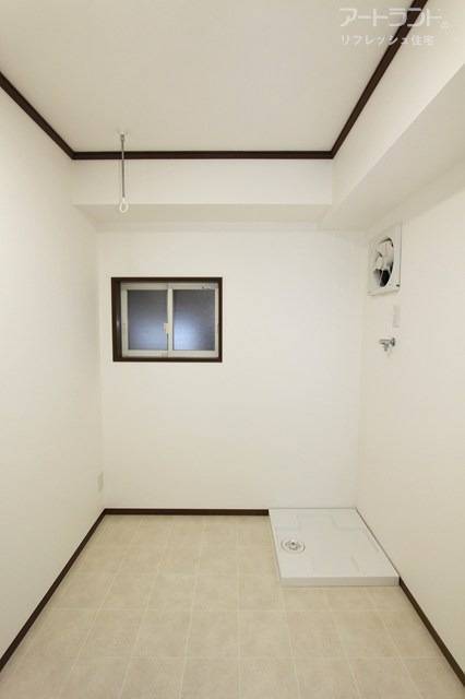 2階にランドリースペースを新設。室内干しも可