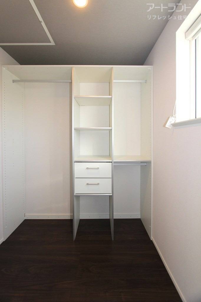 仕分けて収納できるWIC付き