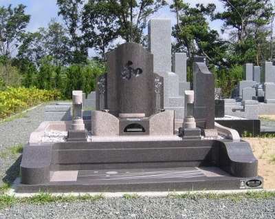 オリジナルデザインの二世帯両家墓