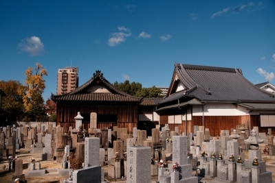 寺院墓地