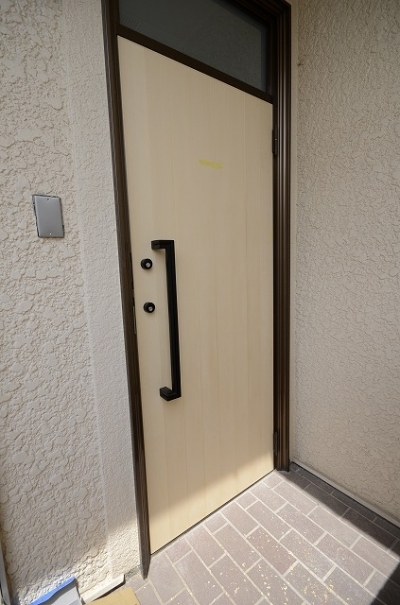 グリーン鮮やかな木製玄関扉の製作納品 福祉住環境コーディネーター 髙岡恭平 マイベストプロ神戸