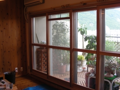 5連窓の木製二重サッシ＆木製枠（杉）