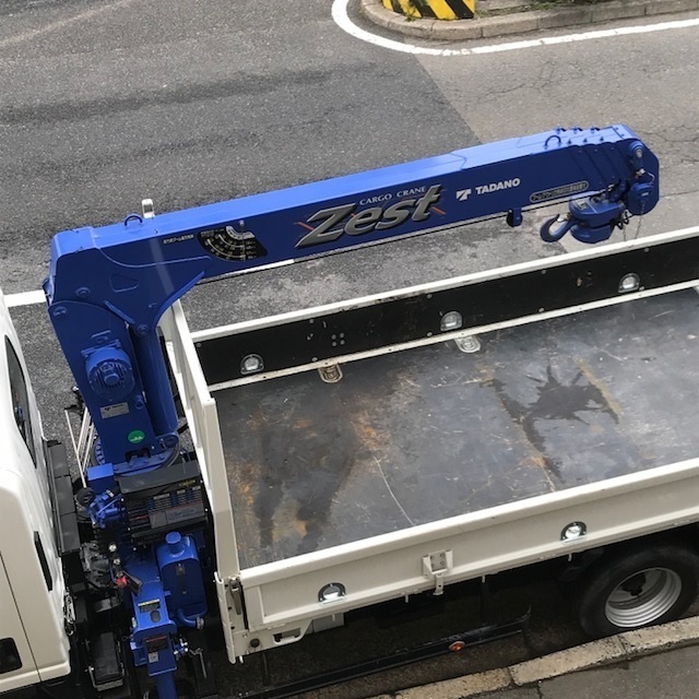 ユニック車　運搬・荷下ろし作業