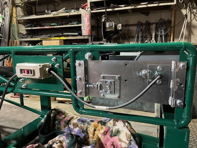 特注　大型ベルトコンベア