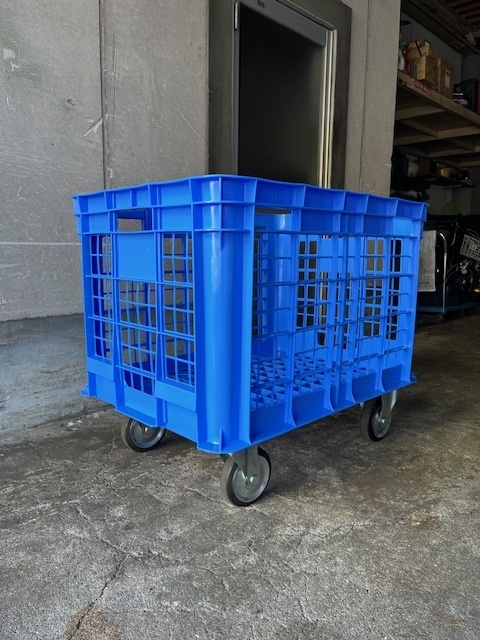 サンコー　コンテナー　サンテナーB#300　車輪取付け