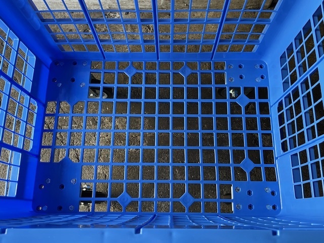 サンコー　コンテナー　サンテナーB#300　車輪取付け