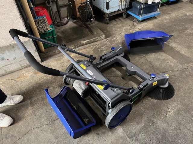 蔵王産業　歩行手動式　無動力清掃機　シルバーEVプラス2