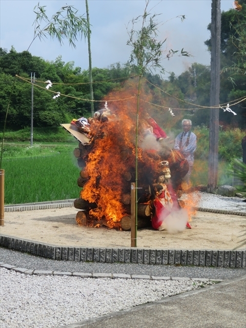 宅原寺人形供養祭