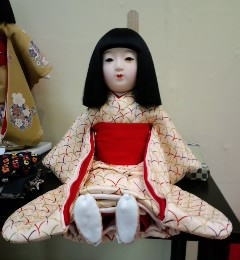 元賀章介の市松人形
