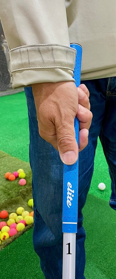 片手打ちでもグリップは原点にして頂点です