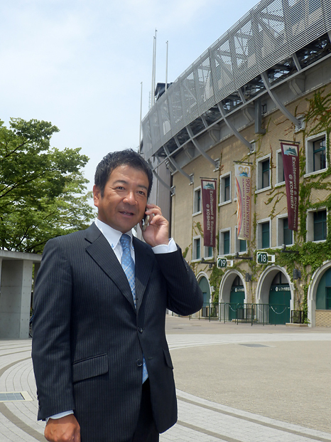 オフィスは阪神甲子園球場の向かい