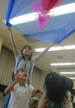 １歳～就園前までの親子リトミック