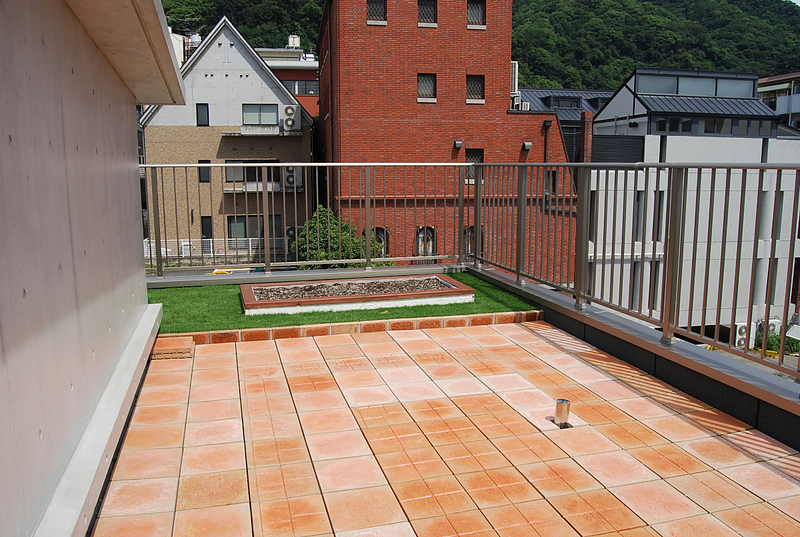 鉄筋コンクリート住宅屋上 鉄筋コンクリート住宅屋上