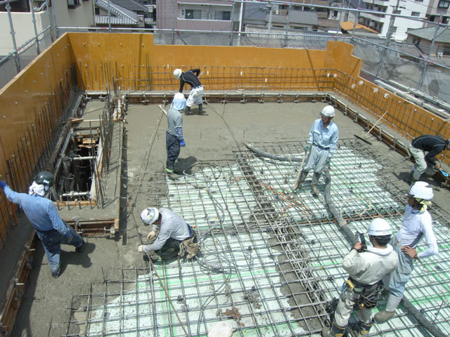 鉄筋コンクリート住宅の屋根