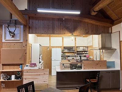 令和7年の施工例。バイカーズカフェ