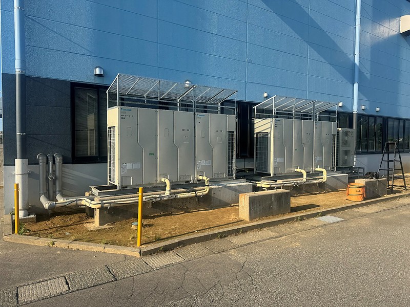 室外機
