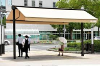 「都会の日傘」はあまりにも高価・・