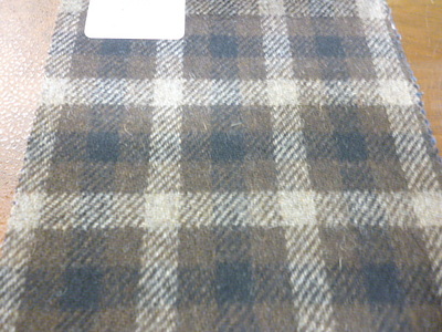 オシャレなブラウンベースの起毛したウールでオーダージャケット