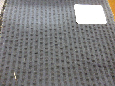 凹凸感のある麻混紡のスプリングジャケット