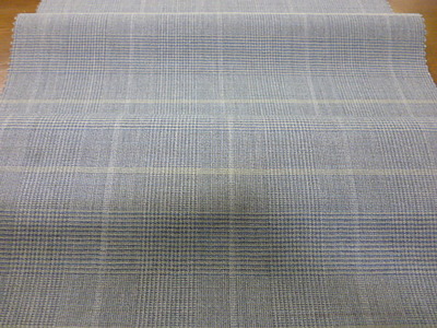 マリネッラの春の新作スーツ生地