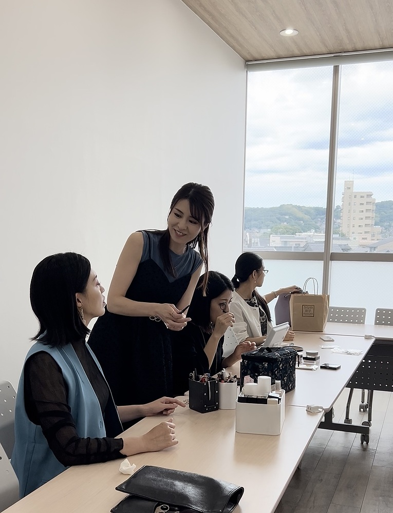 川端絵美 かわばたえみ