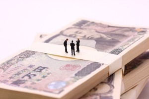 厚生年金、対象拡大の是非