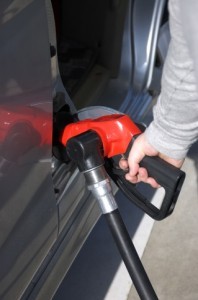 下がるガソリン価格、今後の推移は？