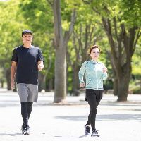 歩くだけで疲労が消える──スタンフォード大学が解明した"疲れの正体"と回復法