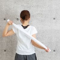 乾布摩擦は"細胞のスイッチ"だった──更年期こそ見直したいミトコンドリア活性法