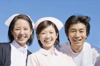 笑顔の看護師たち
