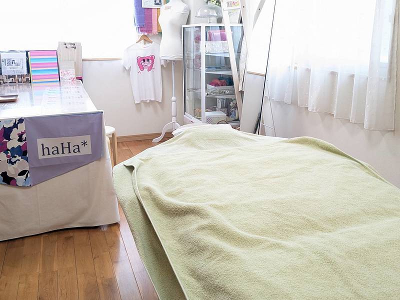 鹿児島中央駅近くで腸もみサロンをしている色と腸の専門サロンハハ鹿児島