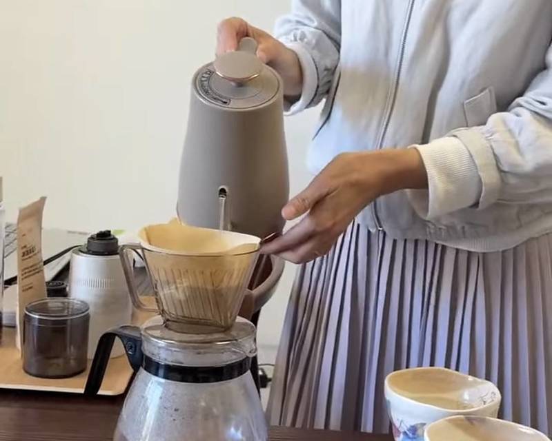 香りで副交感神経を整える。ハンドドリップの癒し時間