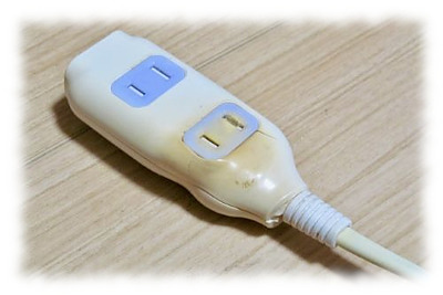 高齢者の家で起きやすい家電事故とは？安心して暮らすための住まい安全チェックリスト