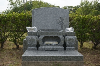 横須賀市営墓地　アーバングレー
