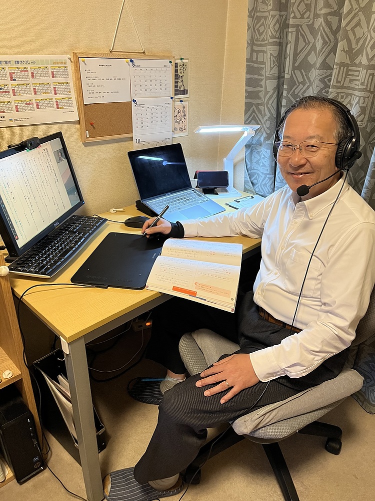 篠田啓彦 しのだひろひこ