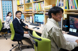 「土地家屋調査士　関太郎　登記測量事務所」の事務所風景