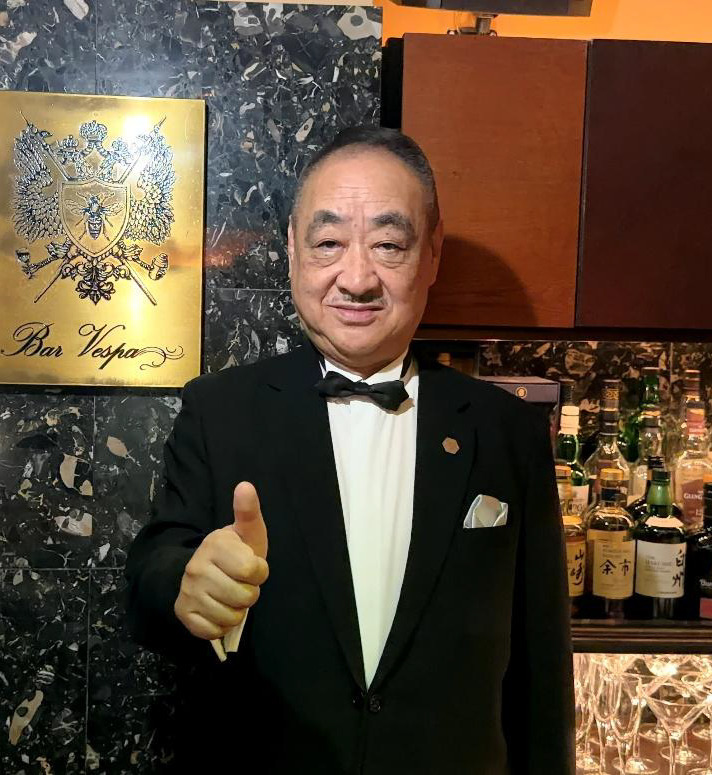 媚山達己 こびやまたつき