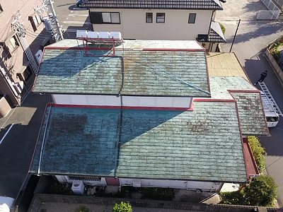 劣化したカラーベスト屋根