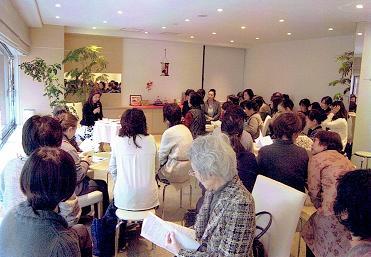 ビューティーサロン朗読会（2014年3月）