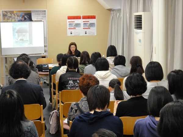 白百合学園図書館朗読会（2015年10月）