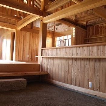 富永清秀 - 自然素材で建てた居心地のいい家（木構造伝統工法の家）