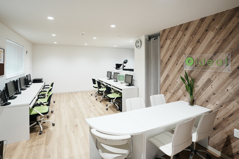 白石智之 しらいしともゆき