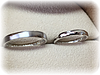 結婚指輪の内側の刻印は消えたくないですよね。ジュエルミキイチオシのコラニーなら大丈夫です。