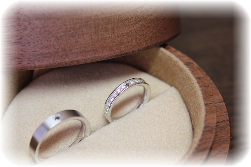 エタニティ結婚指輪ならジュエルミキ