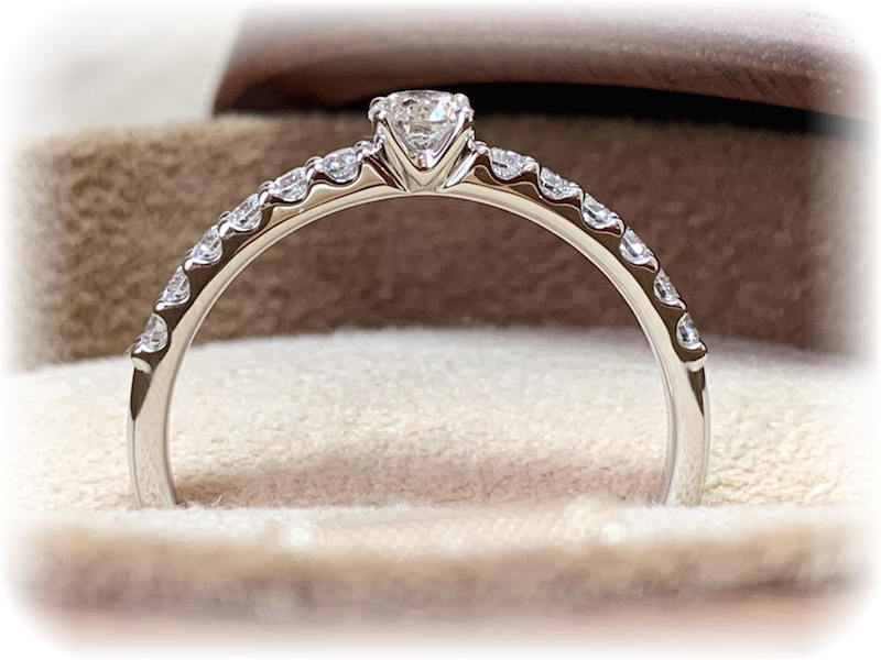 エタニティ婚約指輪結婚指輪ならジュエルミキ