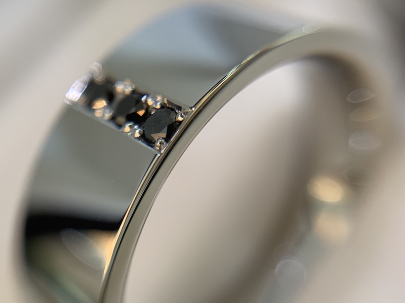 オーダーメイド結婚指輪鍛造製法ならジュエルミキ